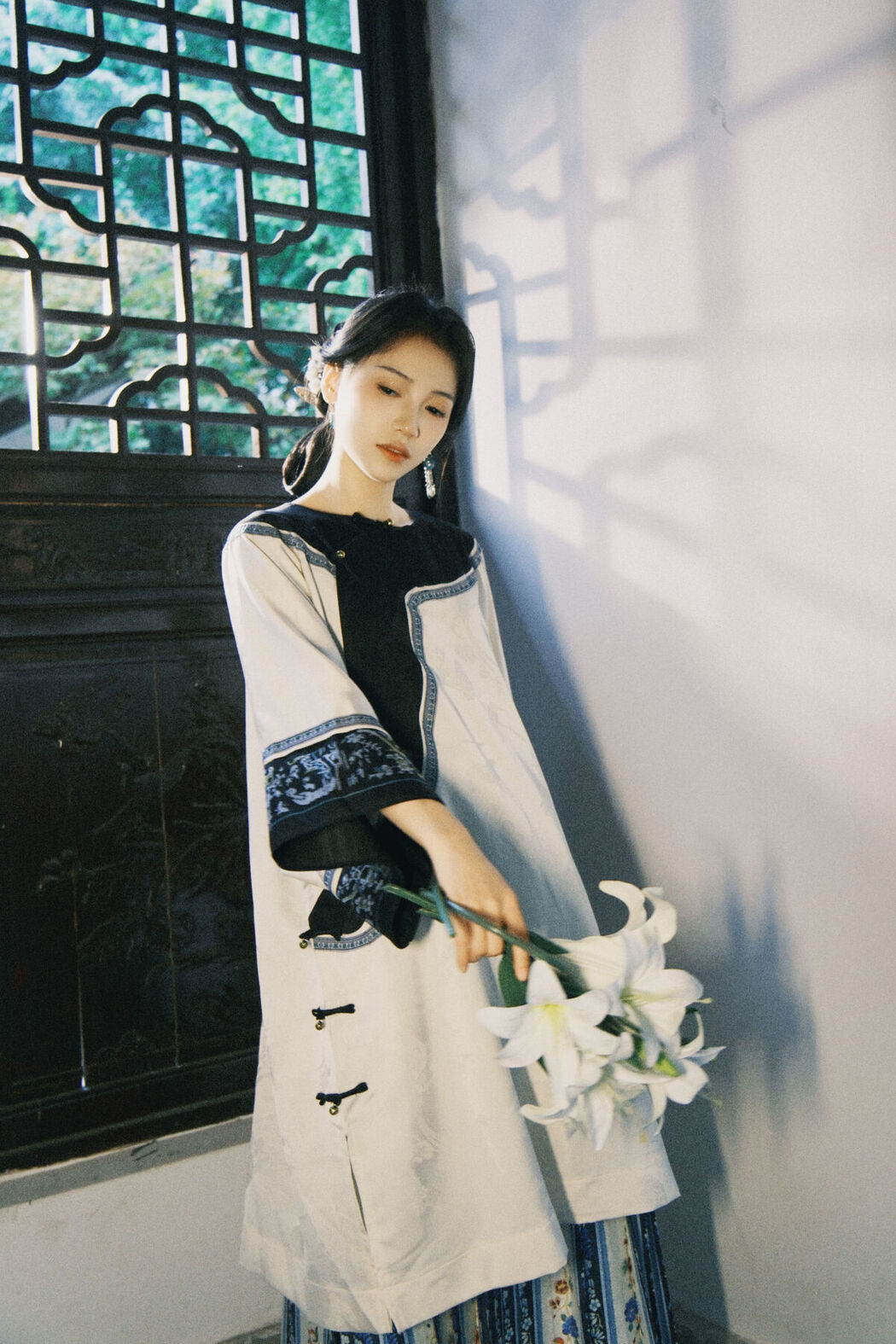 YiTuYu艺图语 Vol.8023 Zhu Zhu