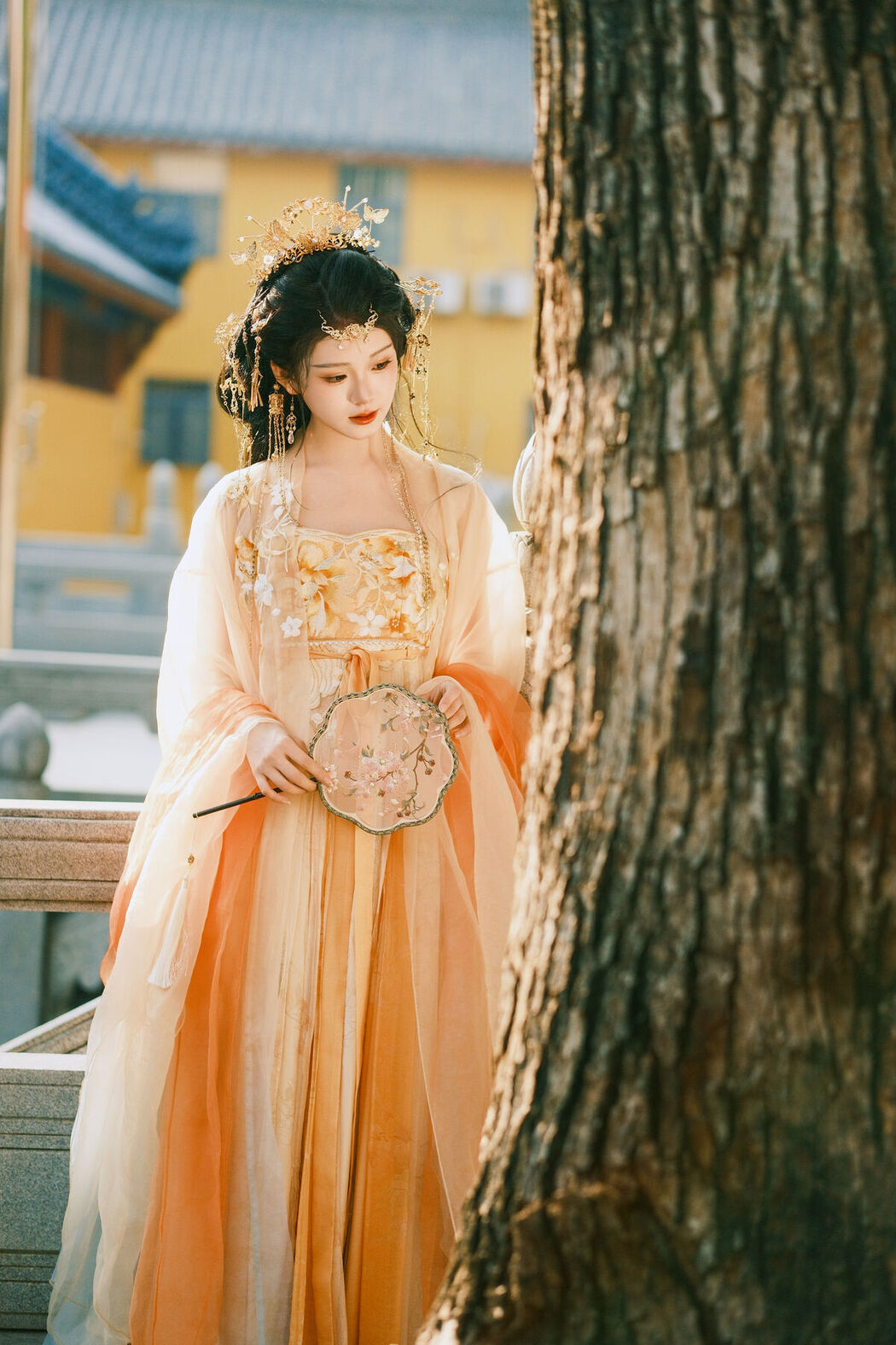 YiTuYu艺图语 Vol.8002 Yue Li
