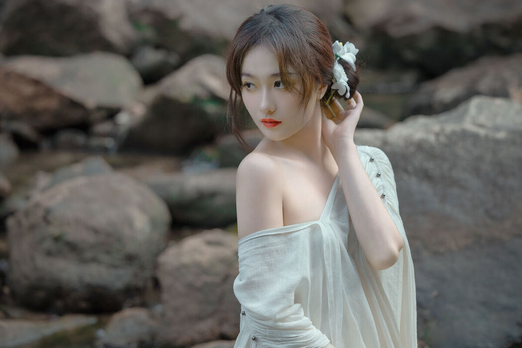 YiTuYu艺图语 Vol.7974 Da Wai Wai Ge