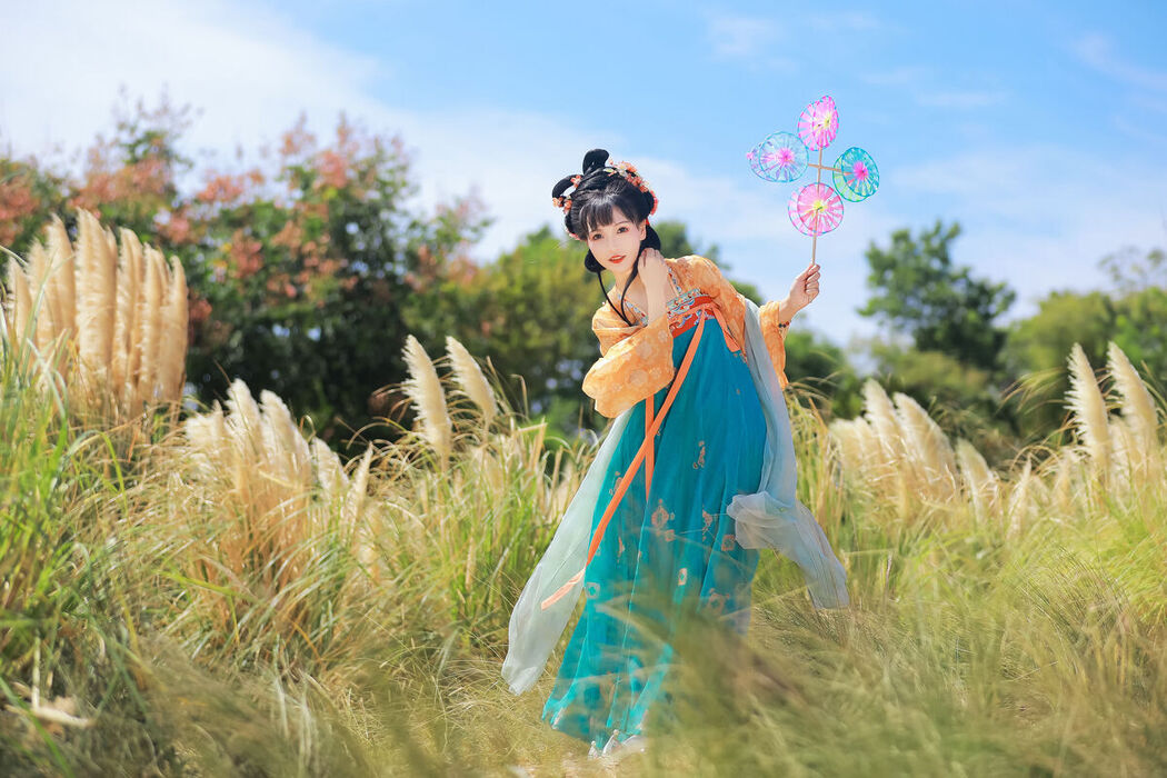YiTuYu艺图语 Vol.7999 Fen Xiang Xiao Ye