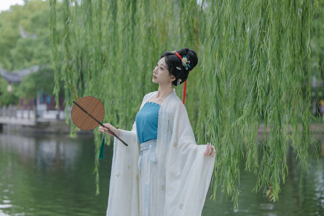 YiTuYu艺图语 Vol.7946 Su Fan