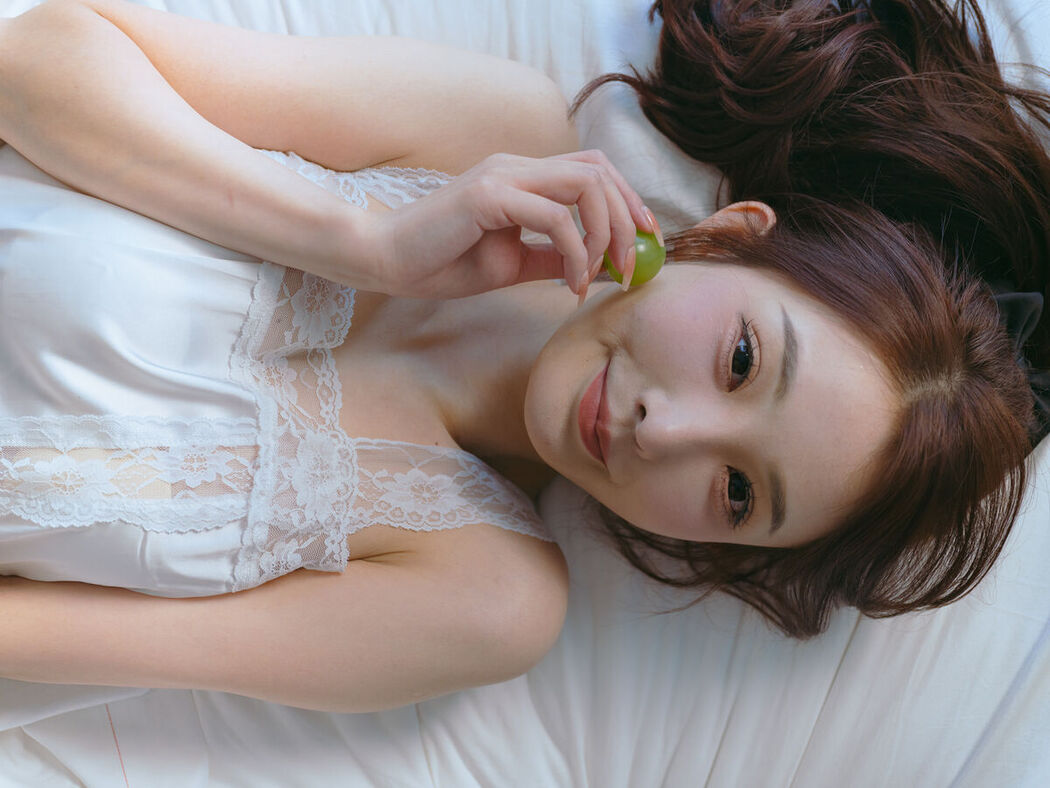 YiTuYu艺图语 Vol.8016 Wen Wen Zi