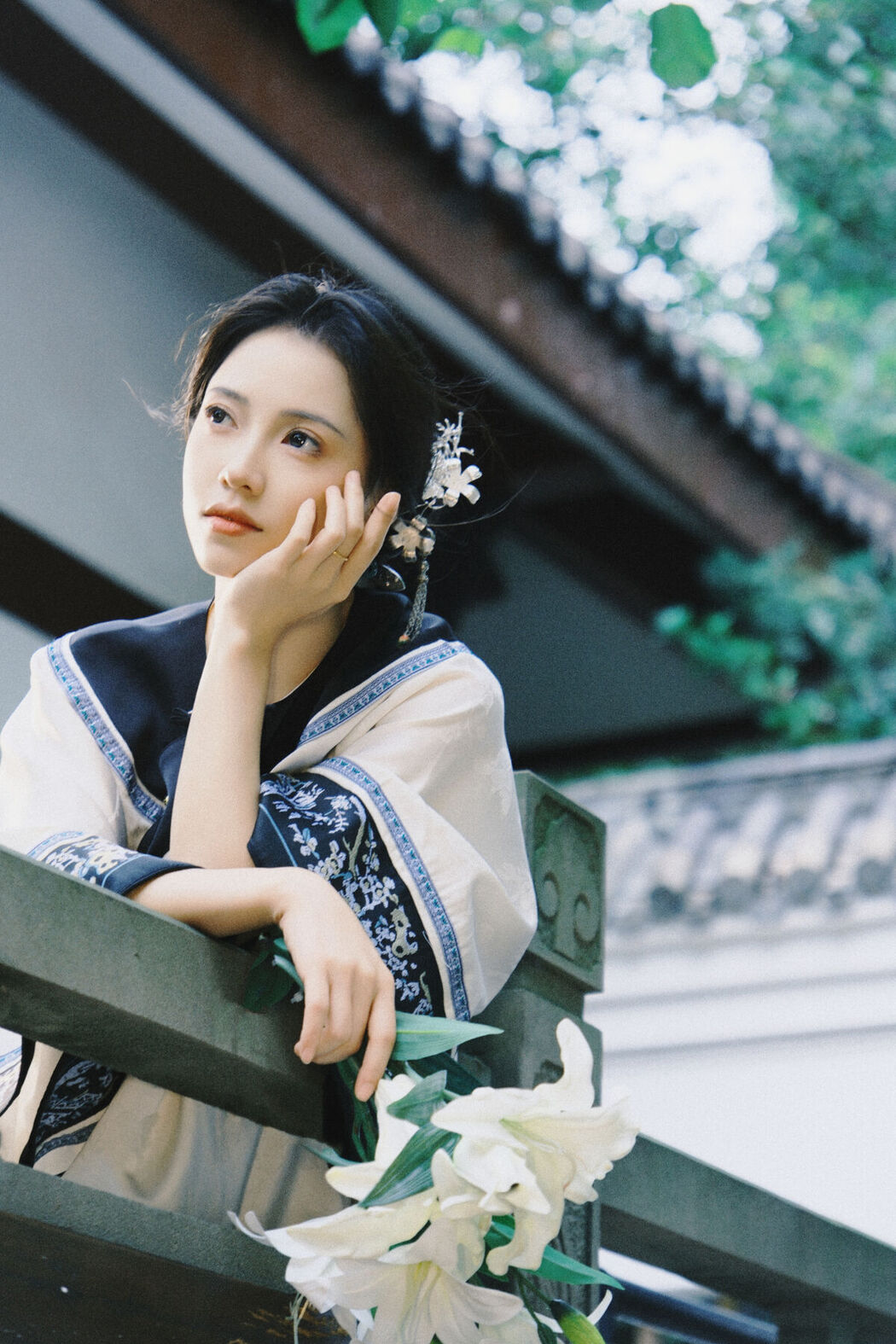 YiTuYu艺图语 Vol.8023 Zhu Zhu