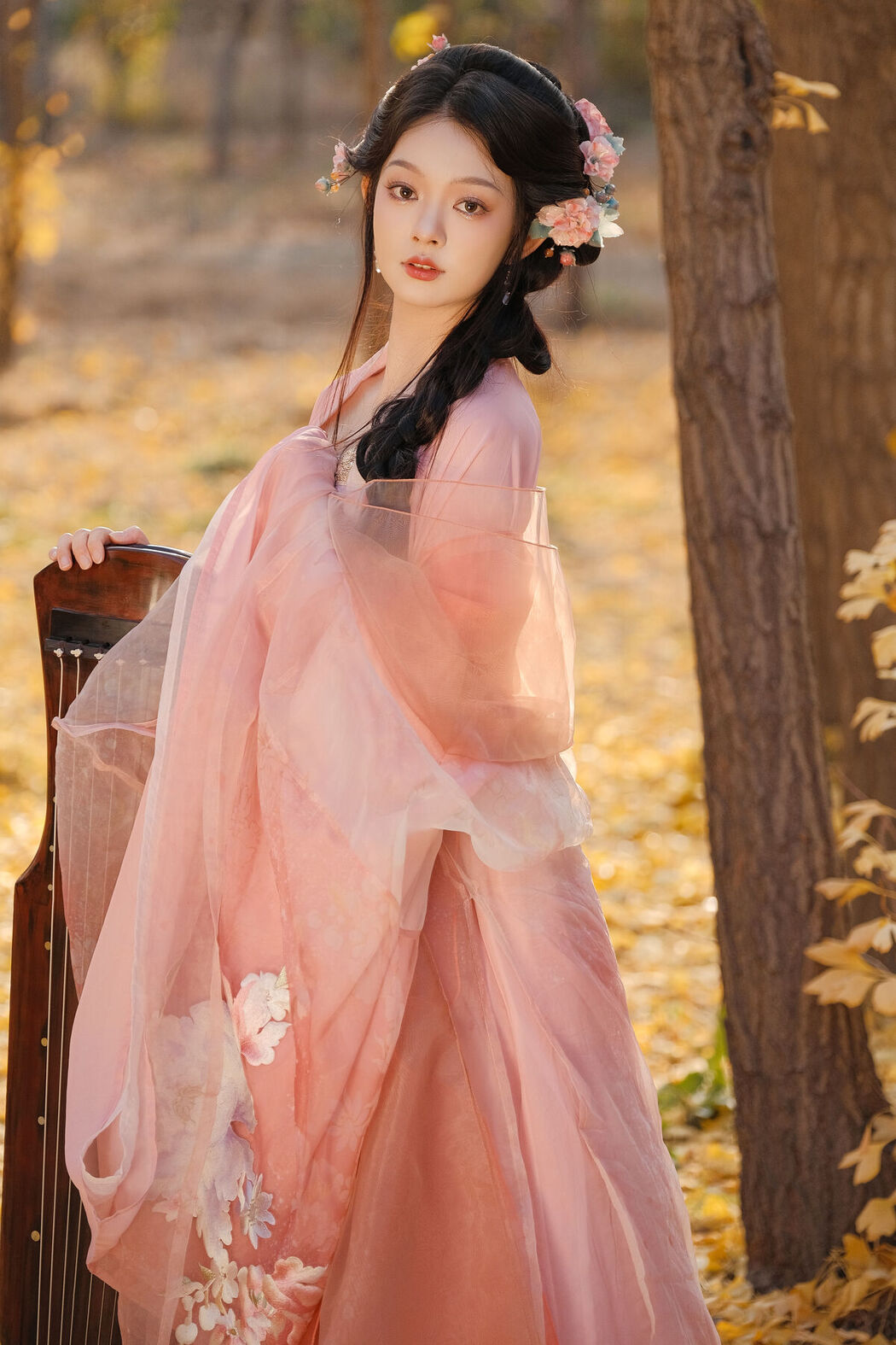 YiTuYu艺图语 Vol.7992 Qiu Qiu