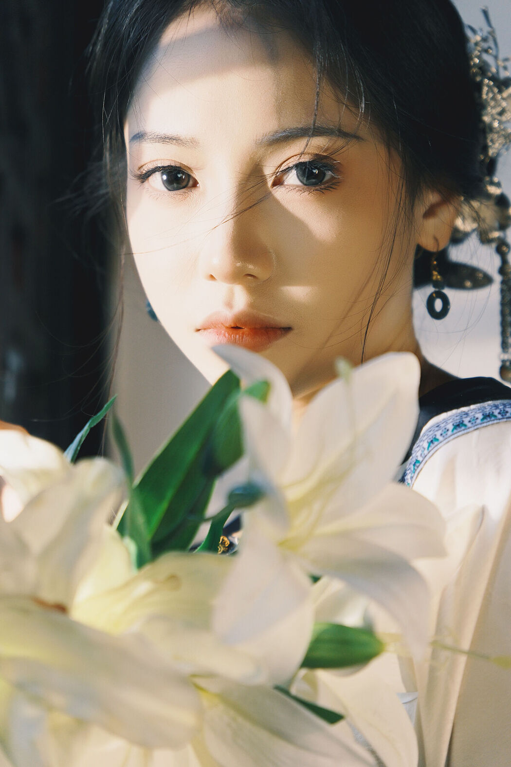 YiTuYu艺图语 Vol.8023 Zhu Zhu Cover Photo