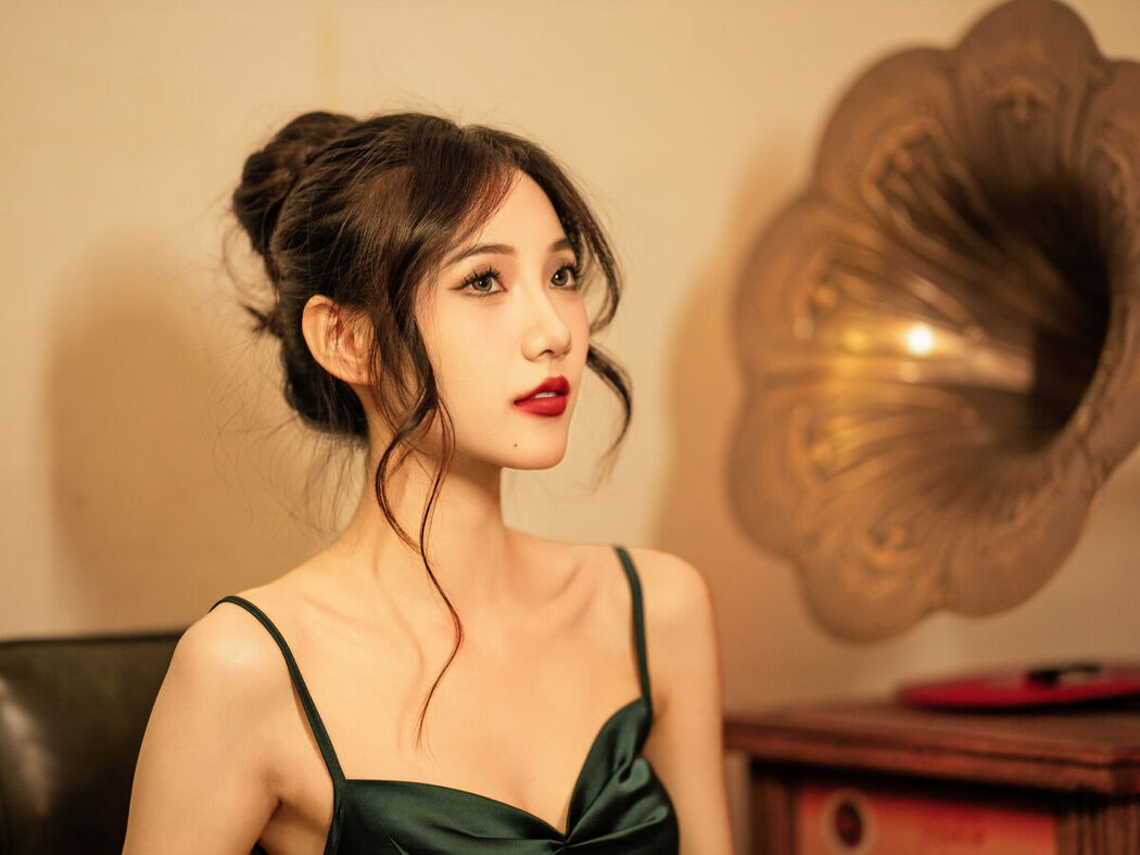 YiTuYu艺图语 Vol.8005 O1ne Wan