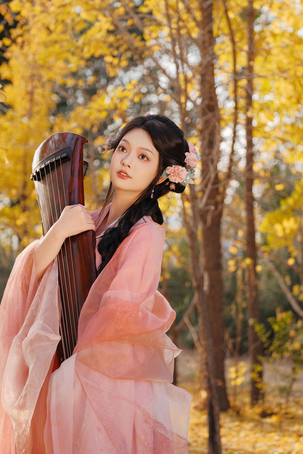 YiTuYu艺图语 Vol.7992 Qiu Qiu