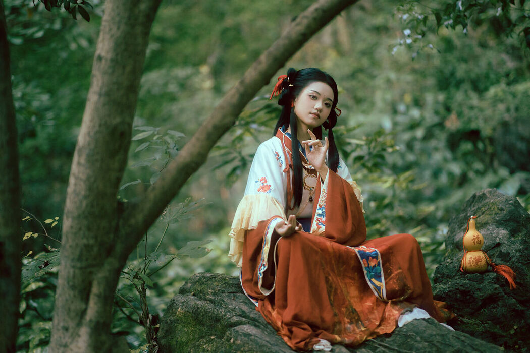 YiTuYu艺图语 Vol.8014 Zhao Lu