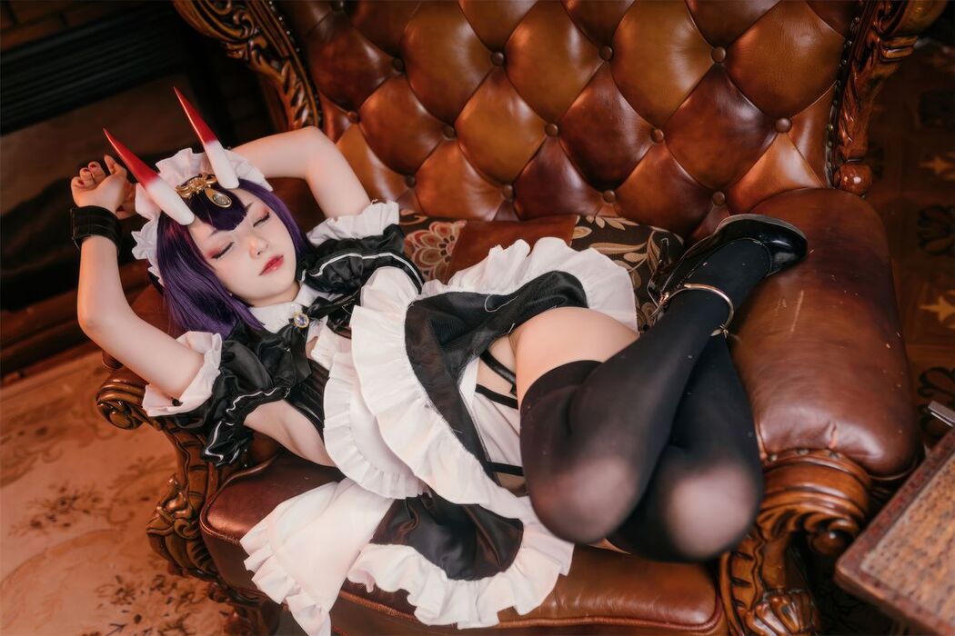 Coser@花铃 – FGO 酒吞童子 女仆 (73P)