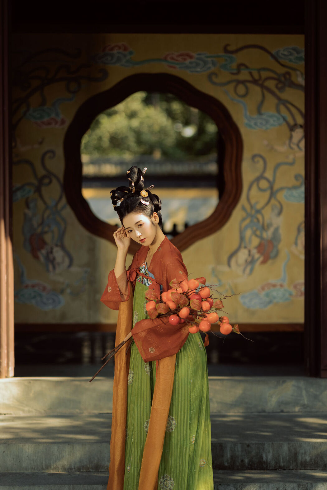 YiTuYu艺图语 Vol.8033 Mo Lu