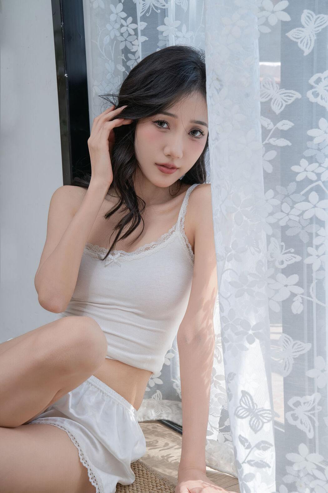 YiTuYu艺图语 Vol.8035 O1ne Wan