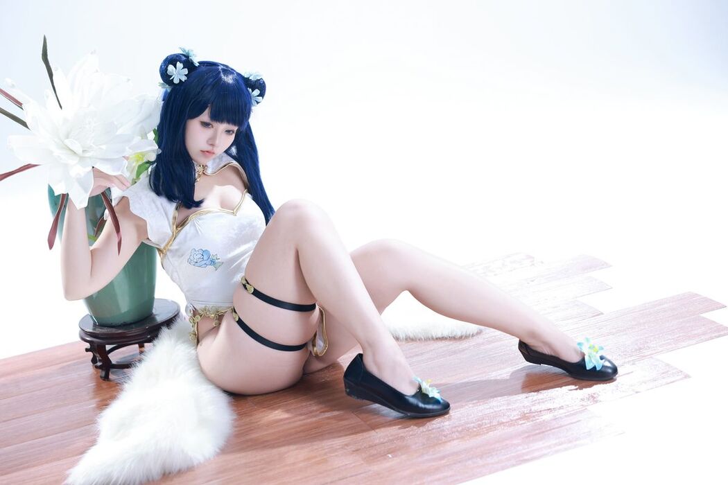 Coser@G44不会受伤 – 宝多六花旗袍 (35P)