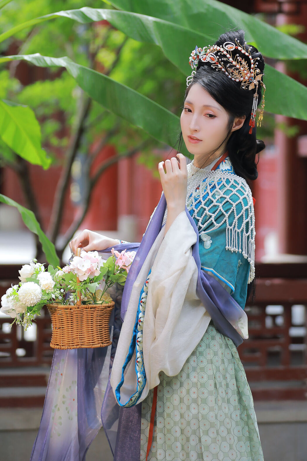 YiTuYu艺图语 Vol.8113 李猜 (23P)
