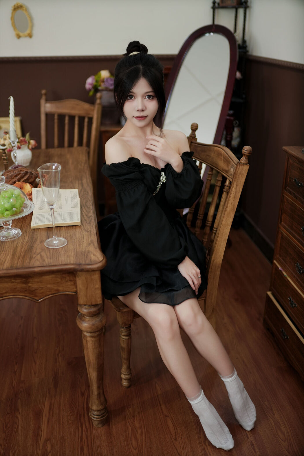 YiTuYu艺图语 Vol.8047 Xuan