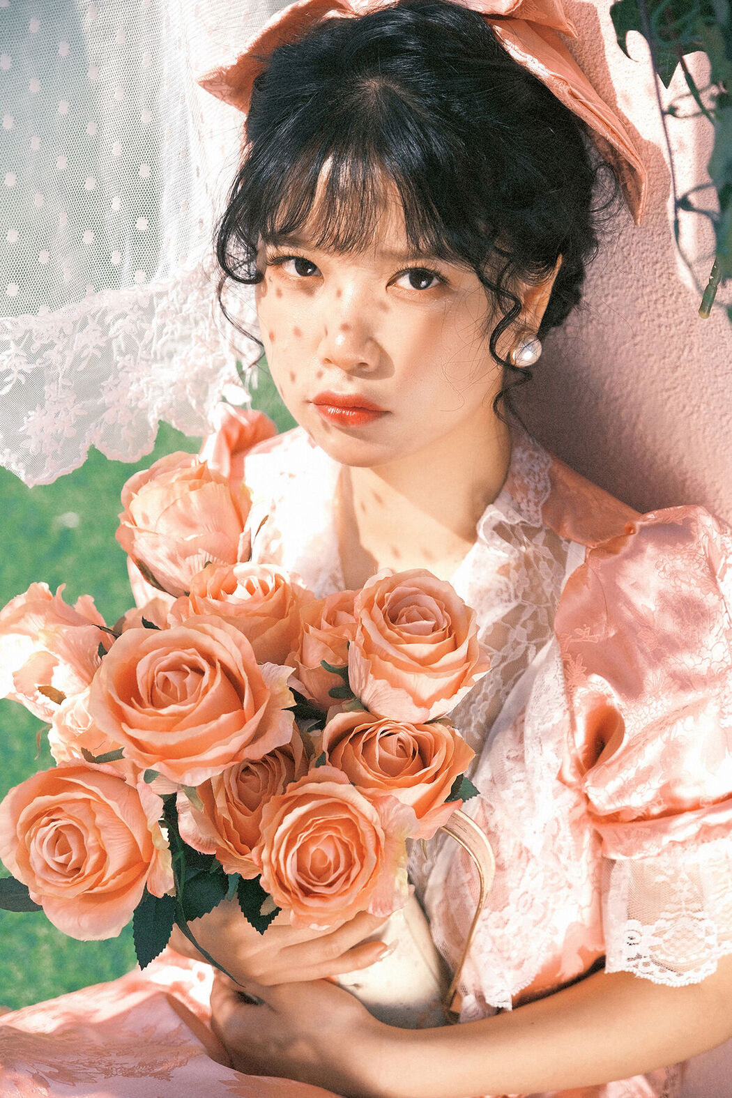 YiTuYu艺图语 Vol.8129 张张 (19P) Cover Photo