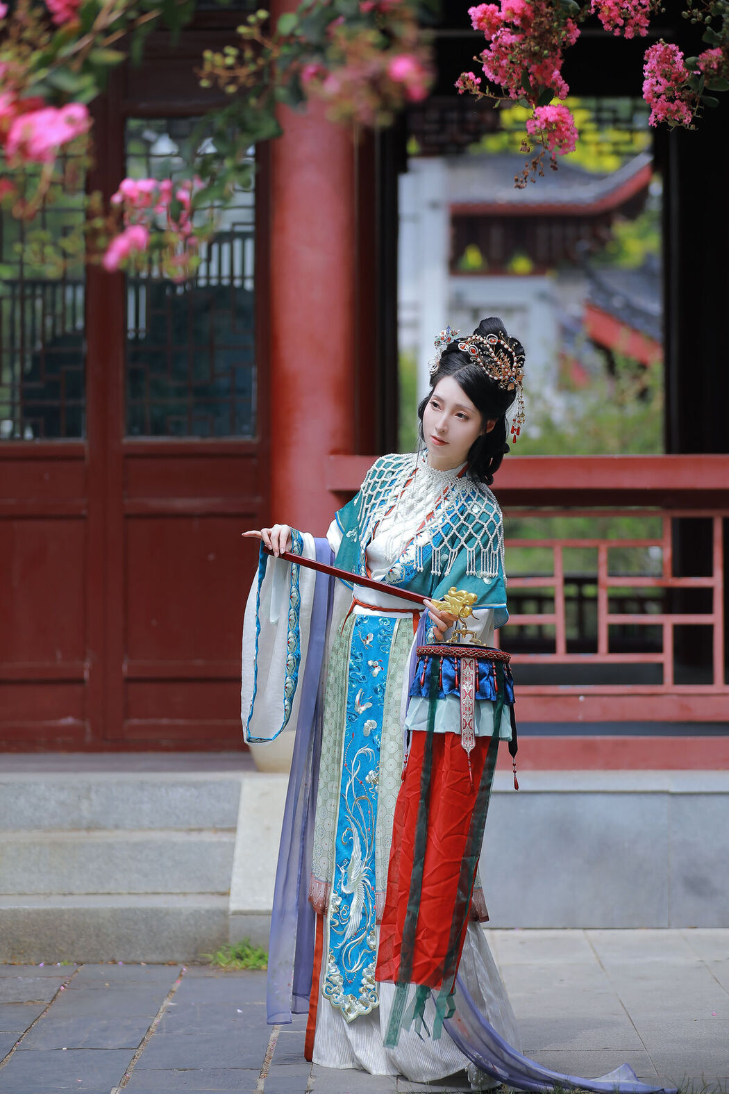YiTuYu艺图语 Vol.8113 李猜 (23P)