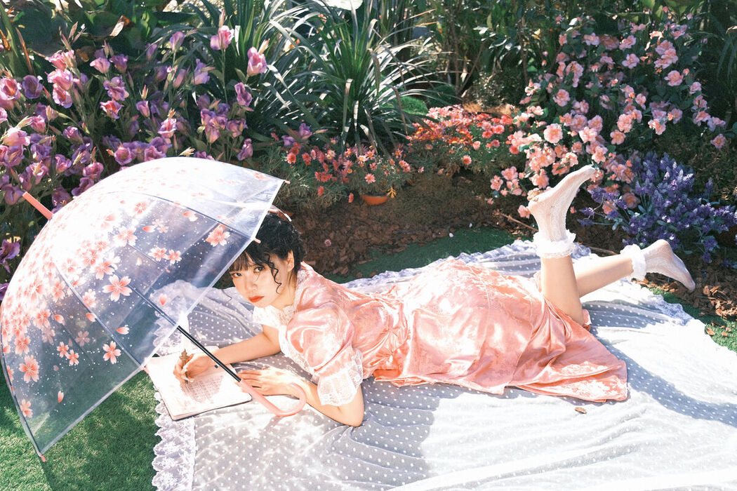 YiTuYu艺图语 Vol.8129 张张 (19P)