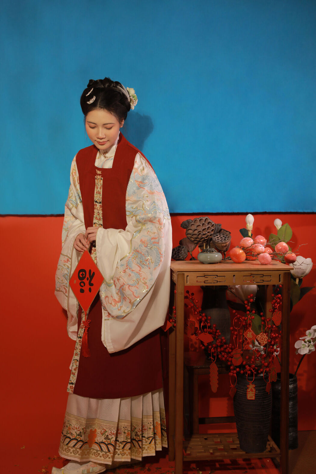 YiTuYu艺图语 Vol.8134 番茄不是番茄 (15P)