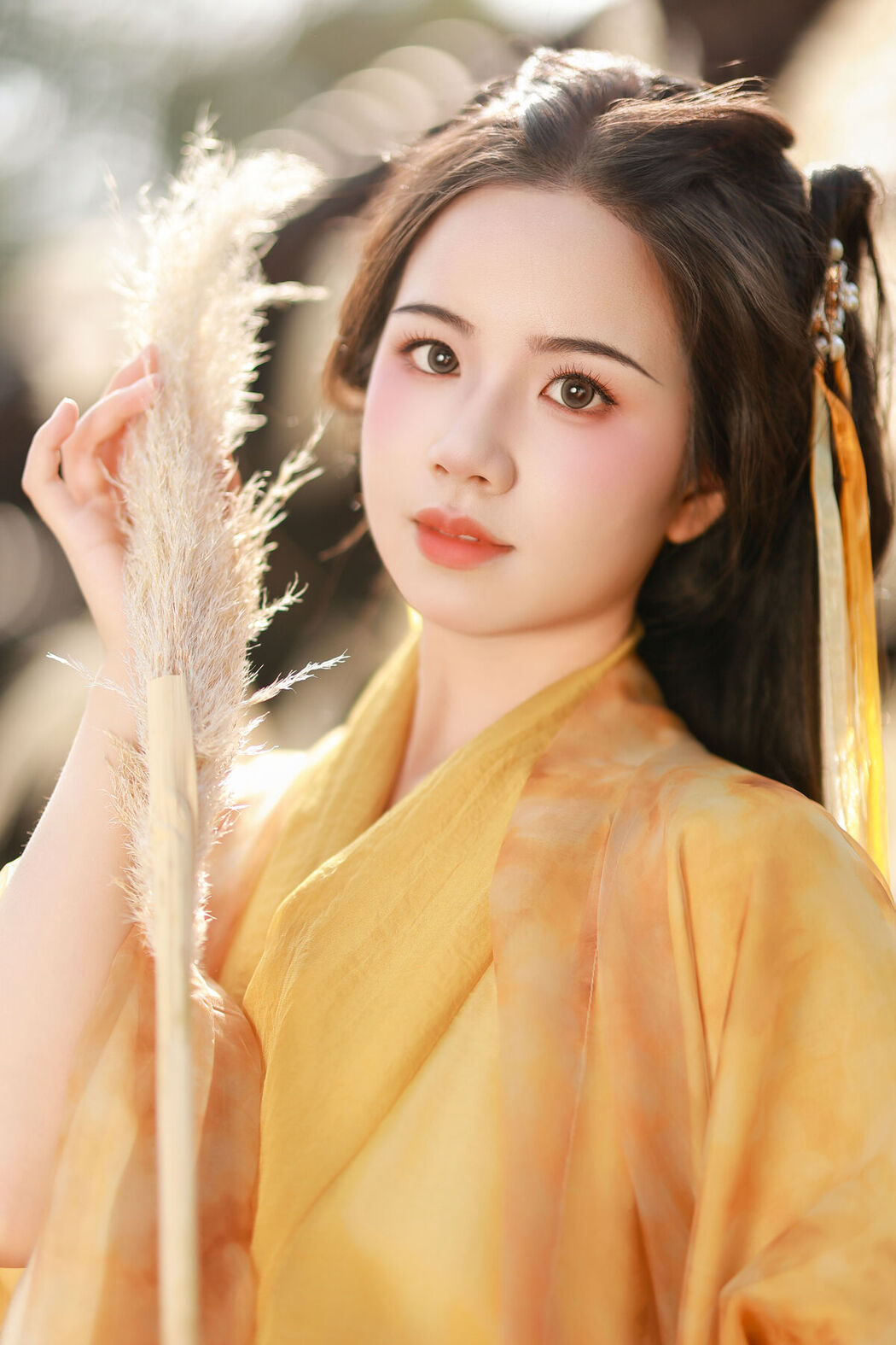 YiTuYu艺图语 Vol.8091 小杜同学 (23P)