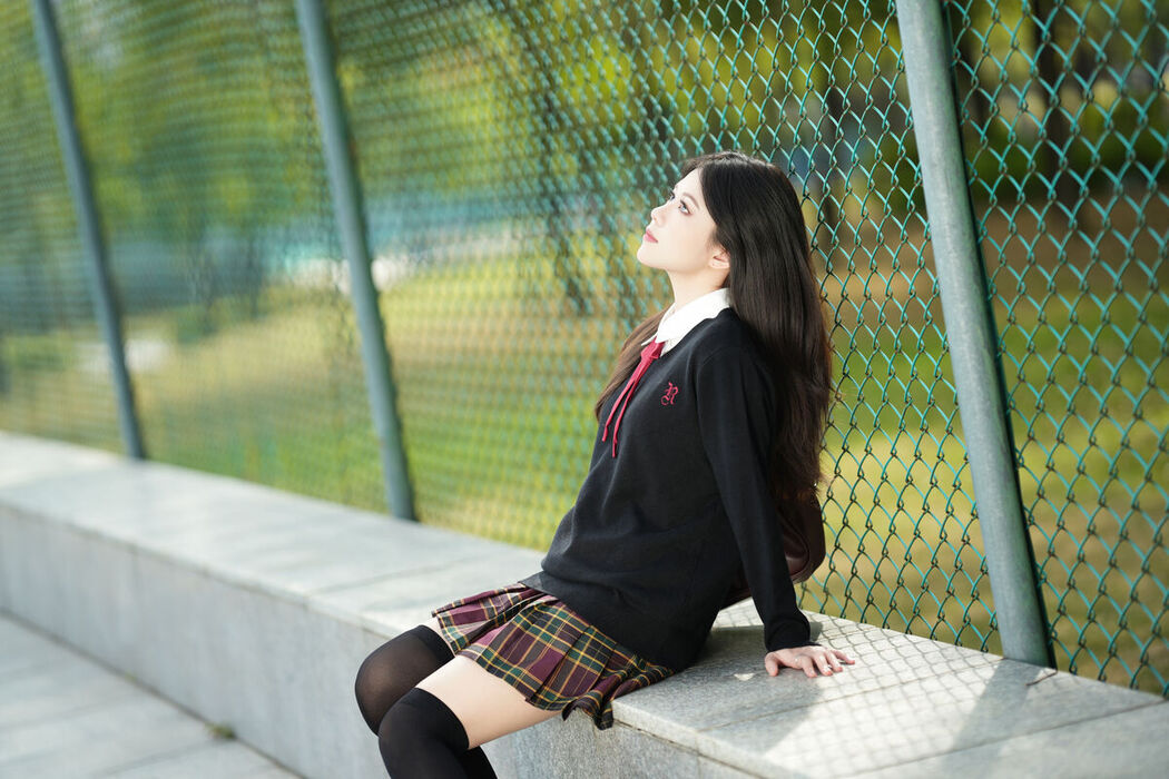 YiTuYu艺图语 Vol.8067 璇 (26P)