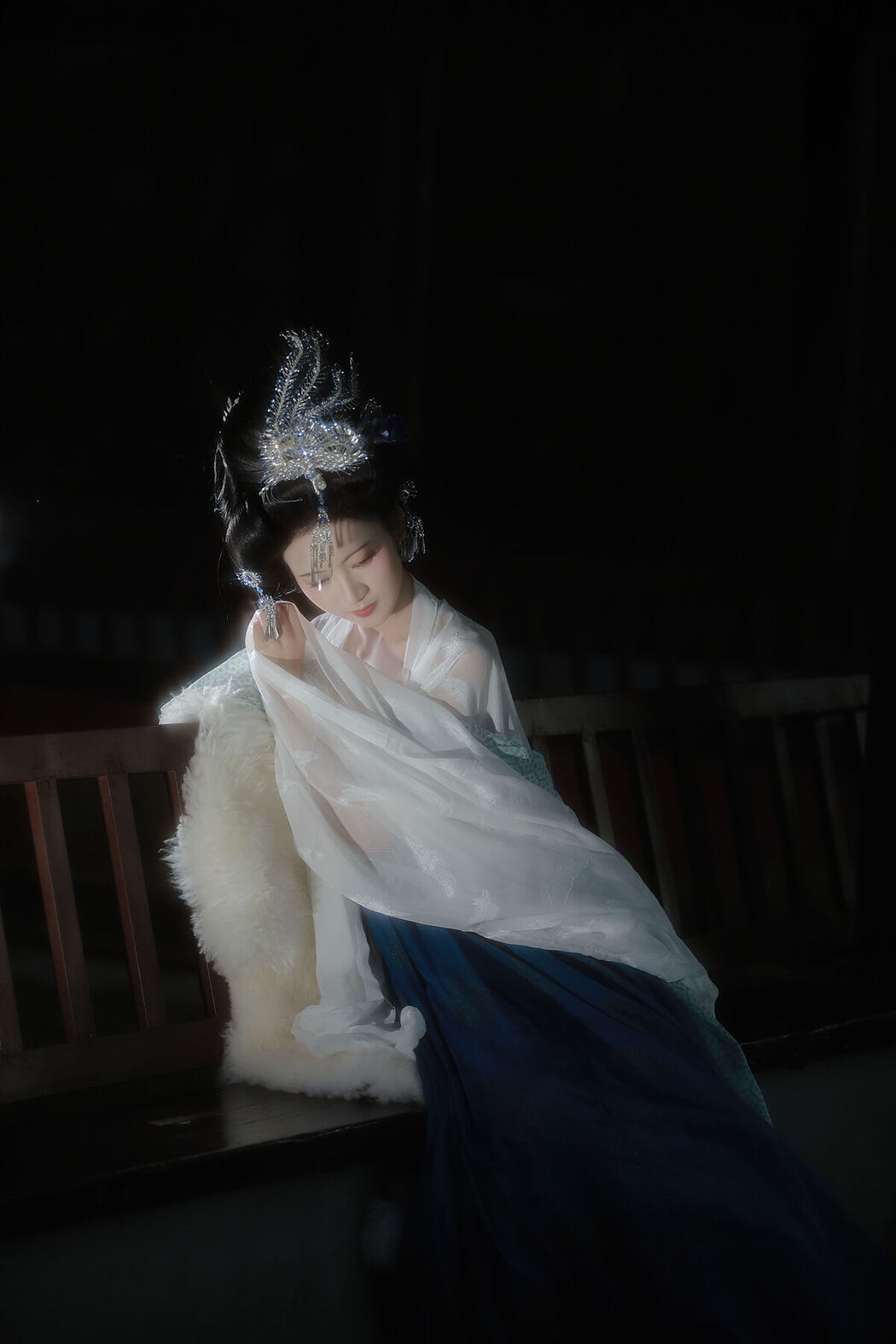 YiTuYu艺图语 Vol.8109 瑜瑾 (22P)