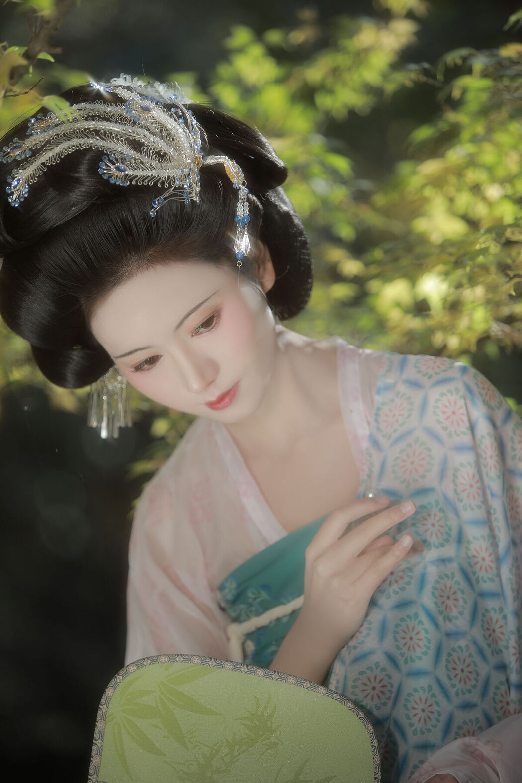 YiTuYu艺图语 Vol.8085 瑜瑾 (25P)