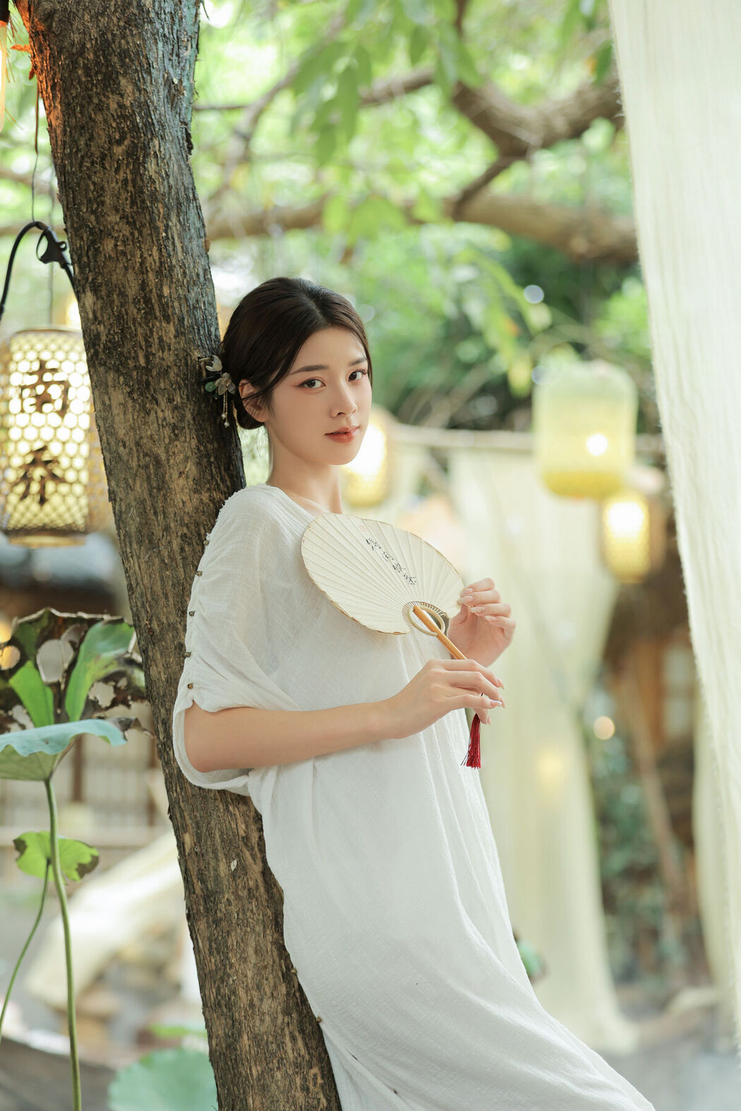 YiTuYu艺图语 Vol.8112 板板酱 (36P)