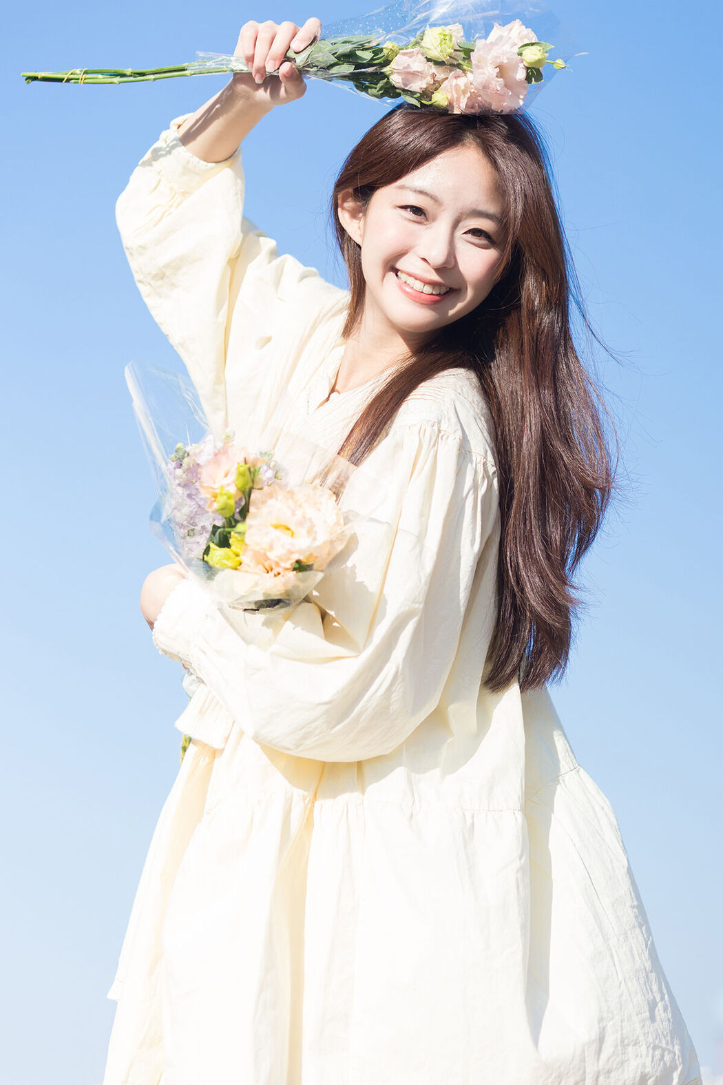 YiTuYu艺图语 Vol.8042 chickkii_ Cover Photo