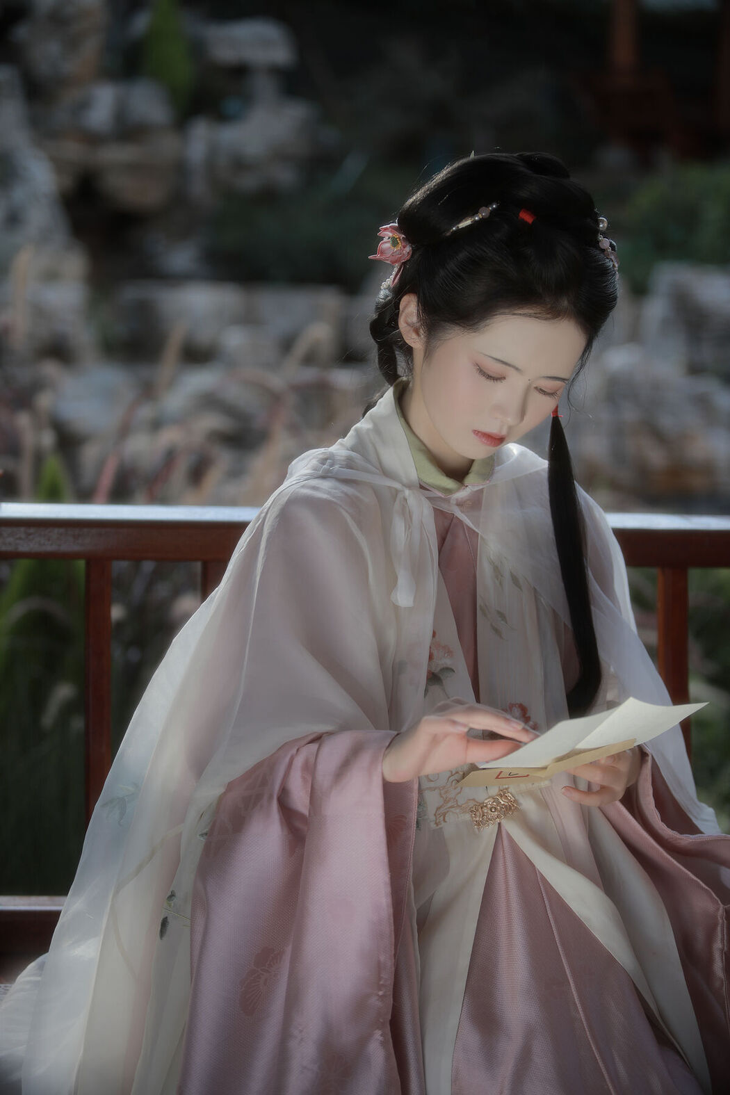 YiTuYu艺图语 Vol.8078 一枝眠眠 (21P)