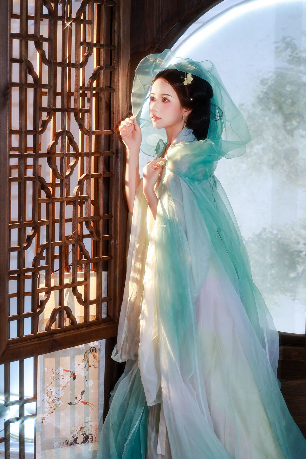 YiTuYu艺图语 Vol.8077 小杜同学 (30P)