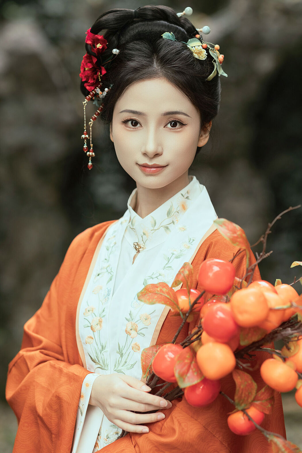 YiTuYu艺图语 Vol.8094 眸小妖 (36P) Cover Photo