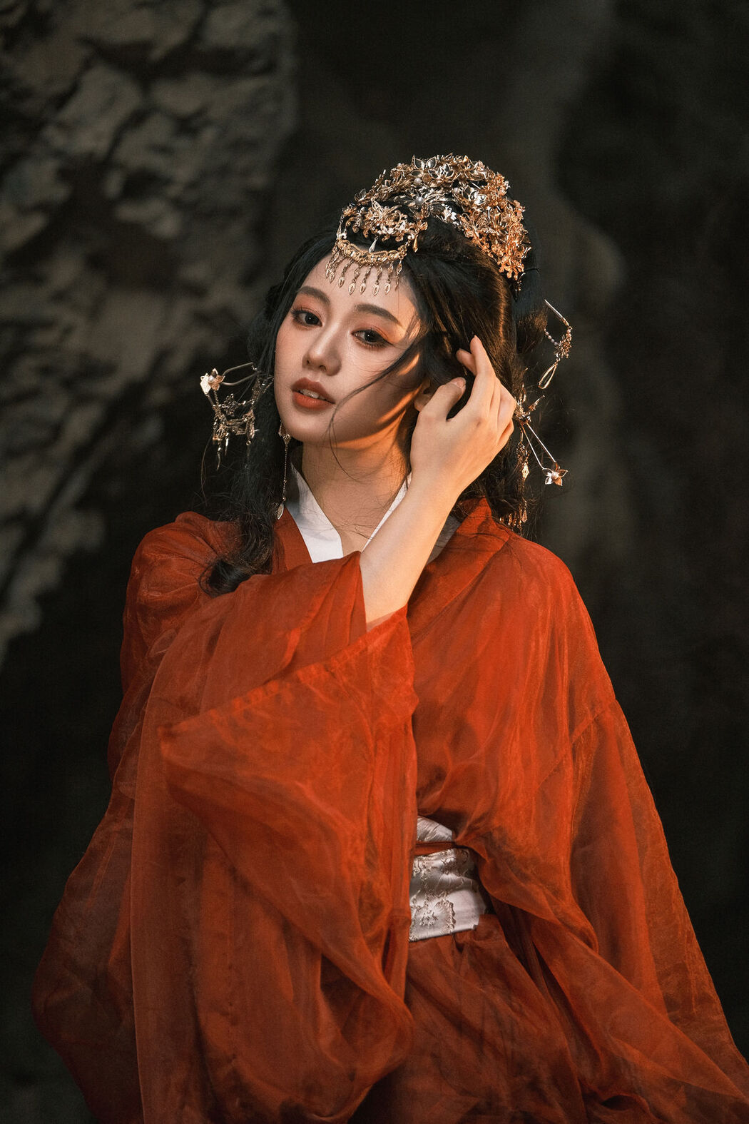 YiTuYu艺图语 Vol.8122 七七 (23P)