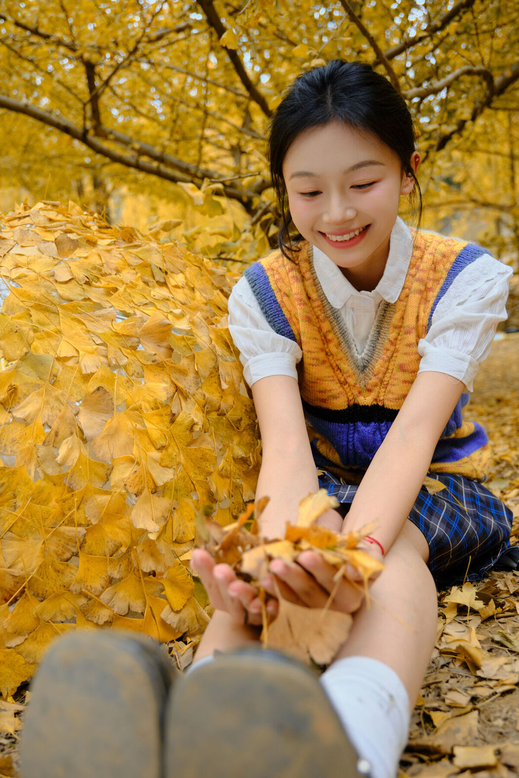 YiTuYu艺图语 Vol.8099 小番茄 (26P)
