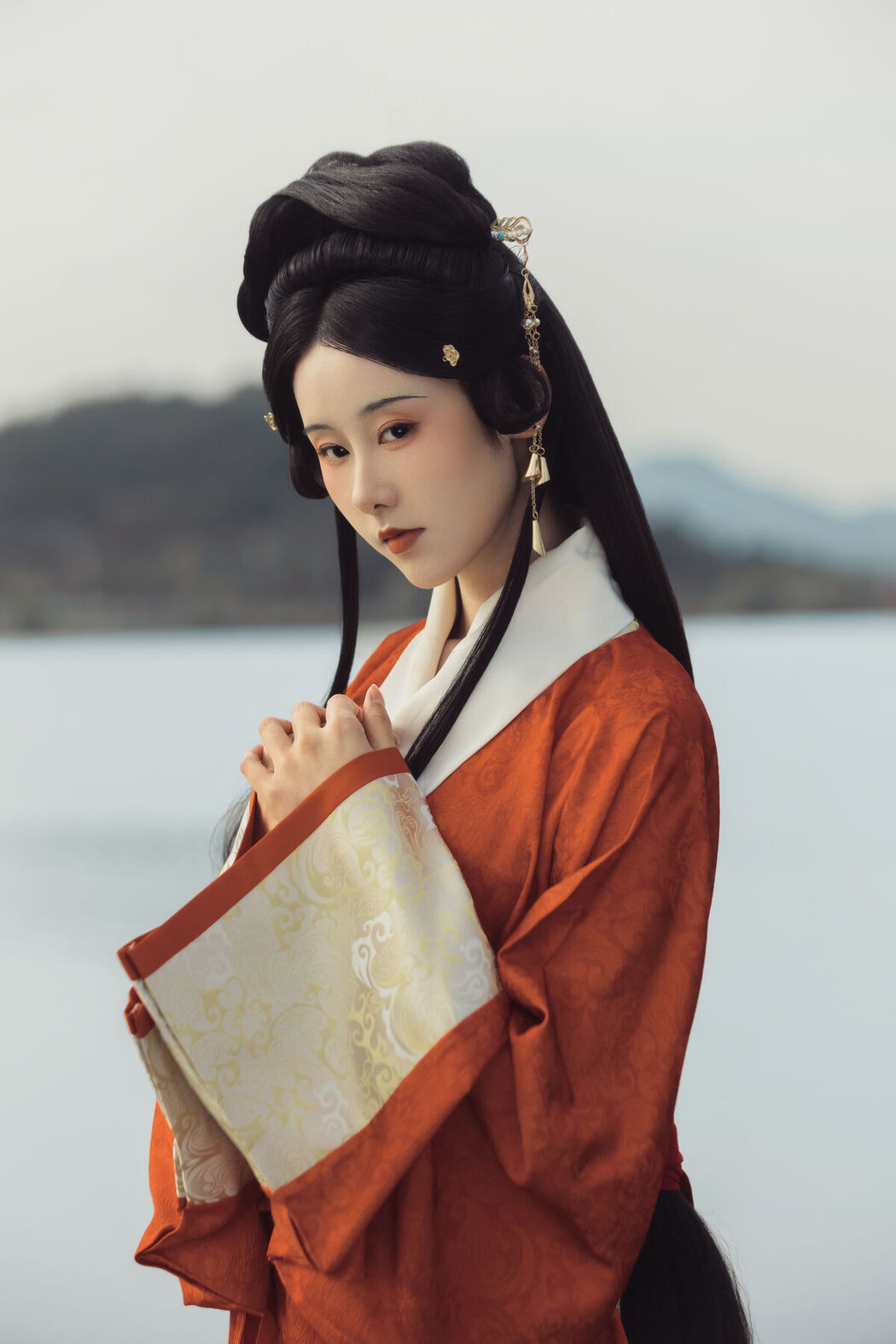 YiTuYu艺图语 Vol.8106 人间月-素尘 (29P)