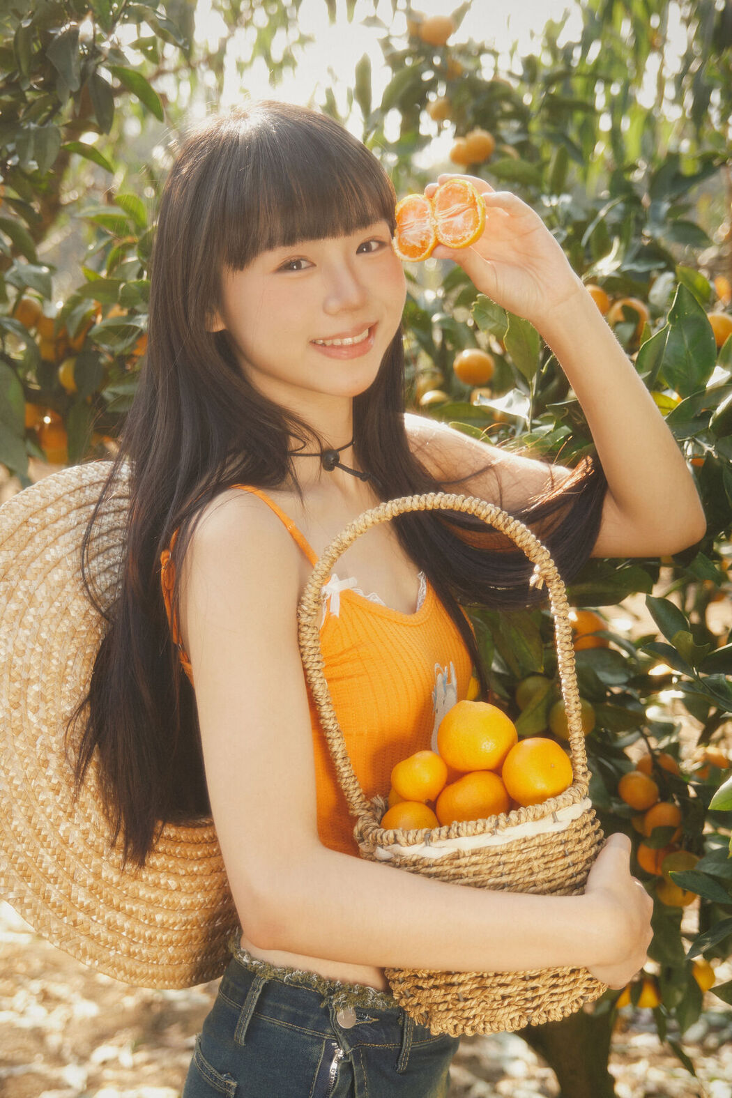 YiTuYu艺图语 Vol.8093 是三金呀 (23P)