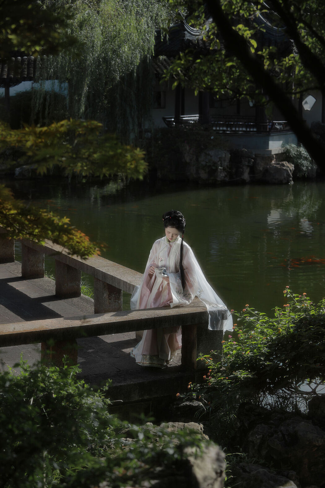 YiTuYu艺图语 Vol.8078 一枝眠眠 (21P)