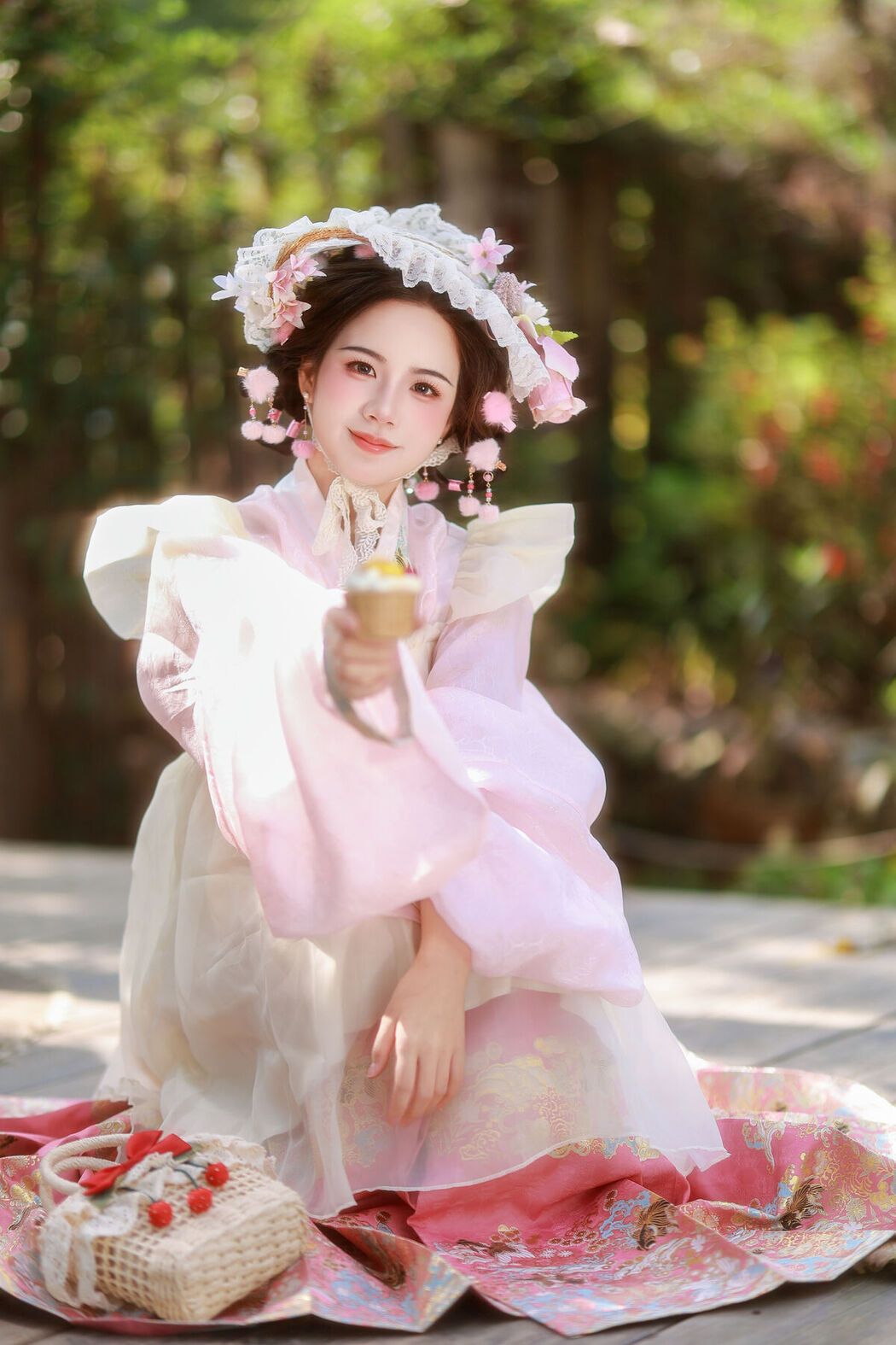 YiTuYu艺图语 Vol.8115 小杜同学 (23P)