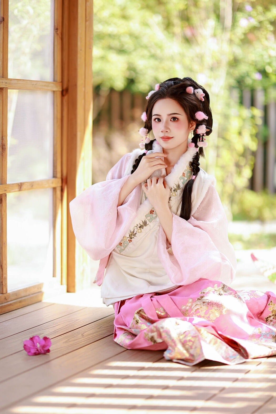 YiTuYu艺图语 Vol.8045 Xiao Du Tong Xue
