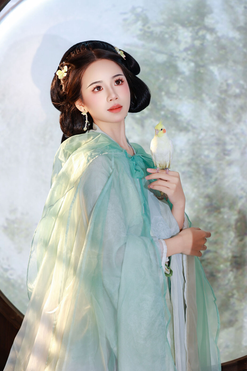 YiTuYu艺图语 Vol.8077 小杜同学 (30P)