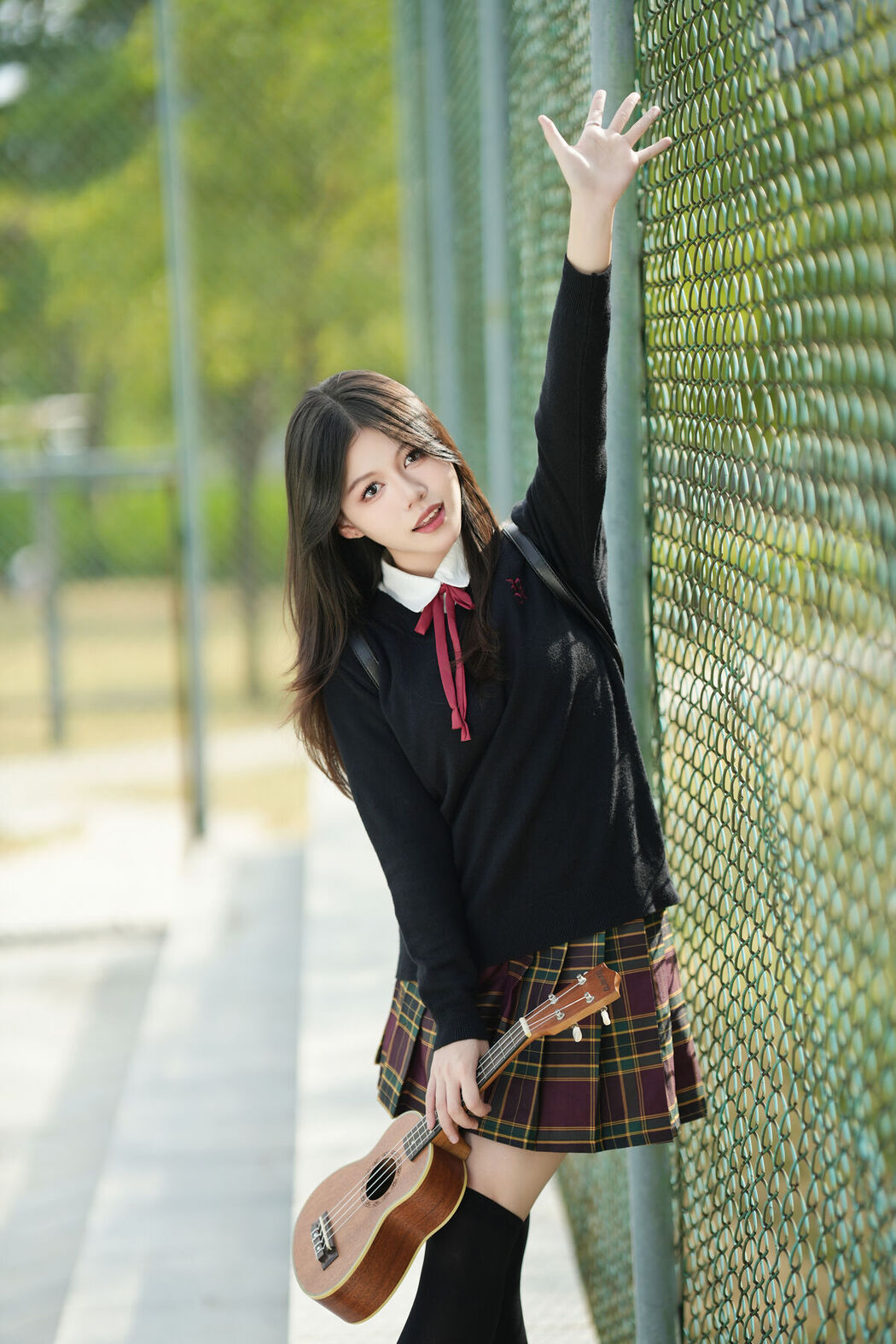 YiTuYu艺图语 Vol.8067 璇 (26P)