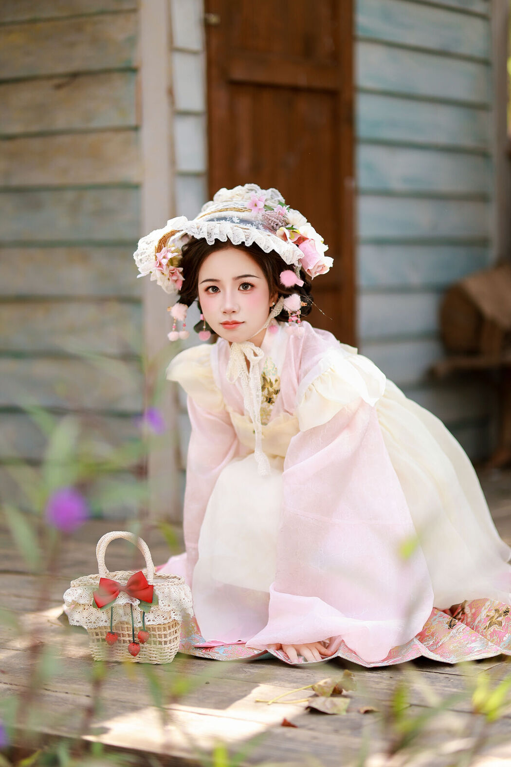 YiTuYu艺图语 Vol.8115 小杜同学 (23P)