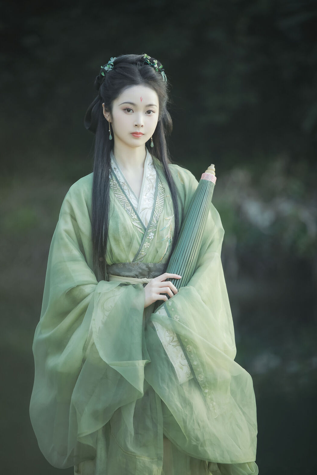 YiTuYu艺图语 Vol.8110 慧慧 (27P)