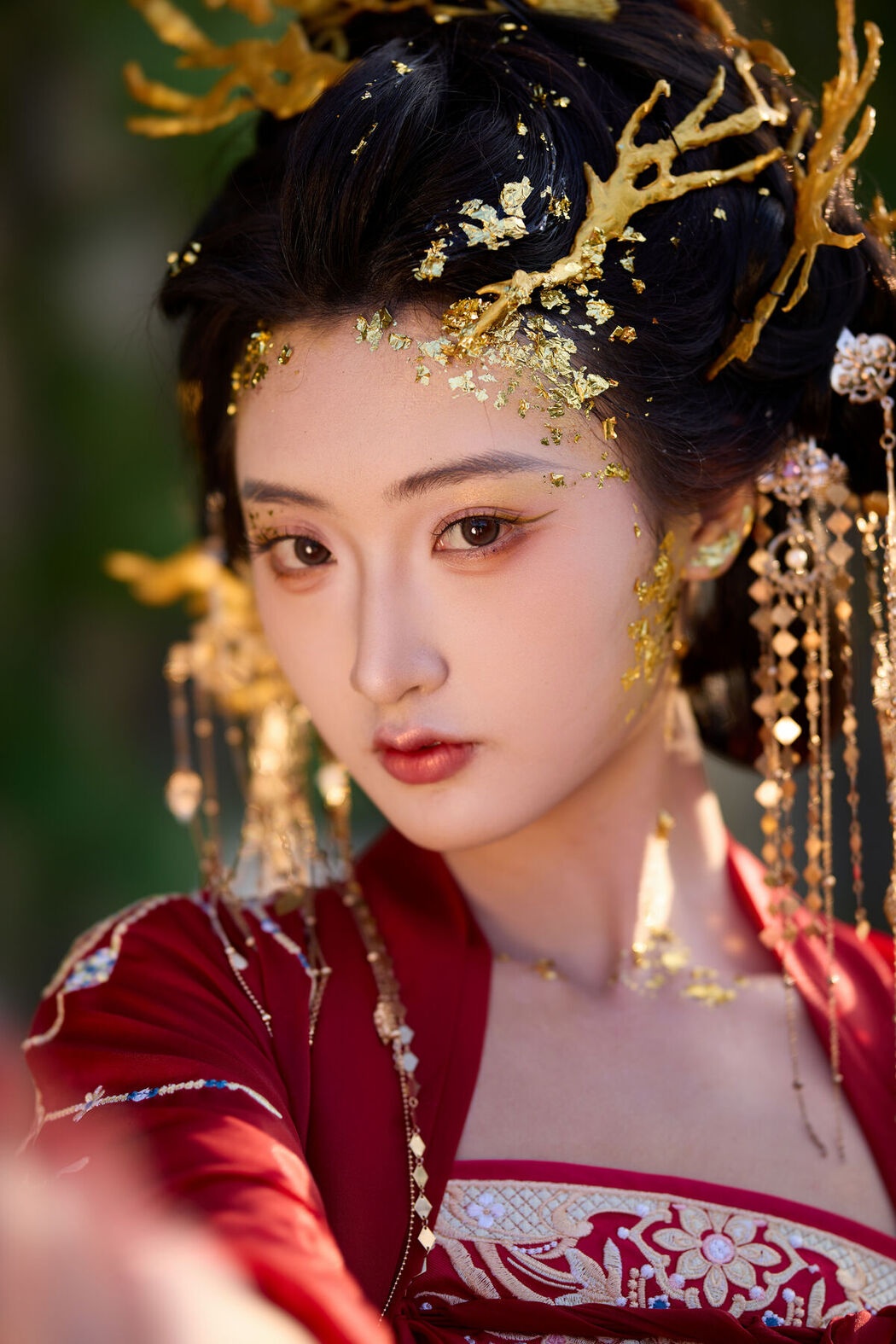 YiTuYu艺图语 Vol.8082 陈年小九 (22P)