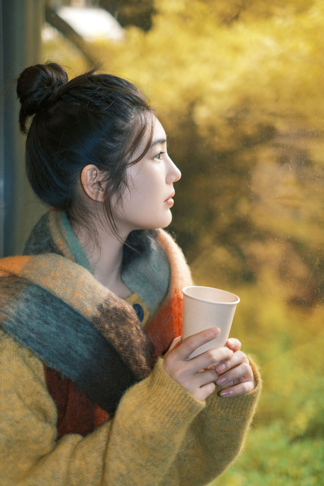 YiTuYu艺图语 Vol.8090 凡凡 (22P)