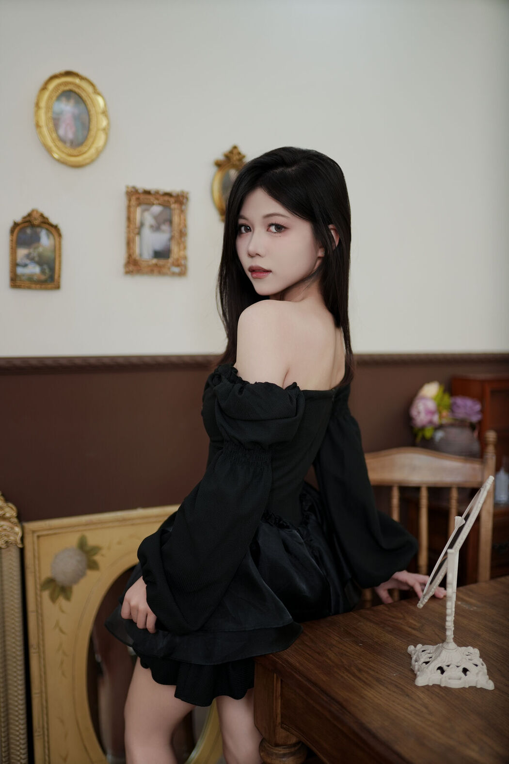 YiTuYu艺图语 Vol.8047 Xuan