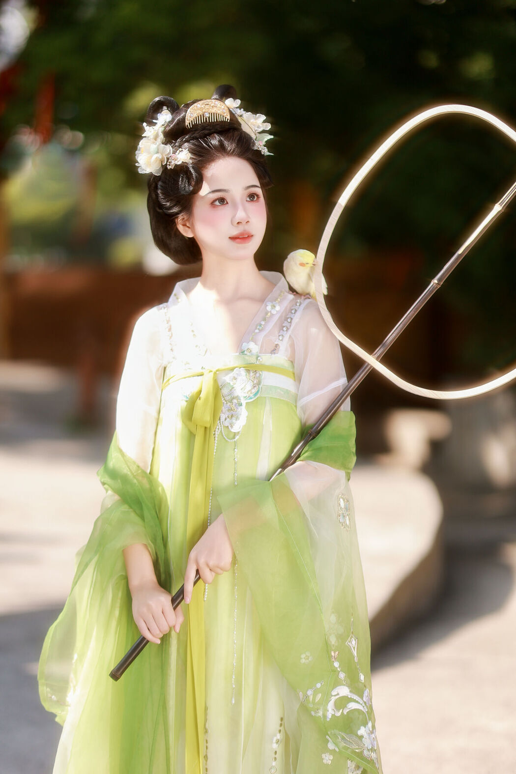 YiTuYu艺图语 Vol.8102 小杜同学 (27P)