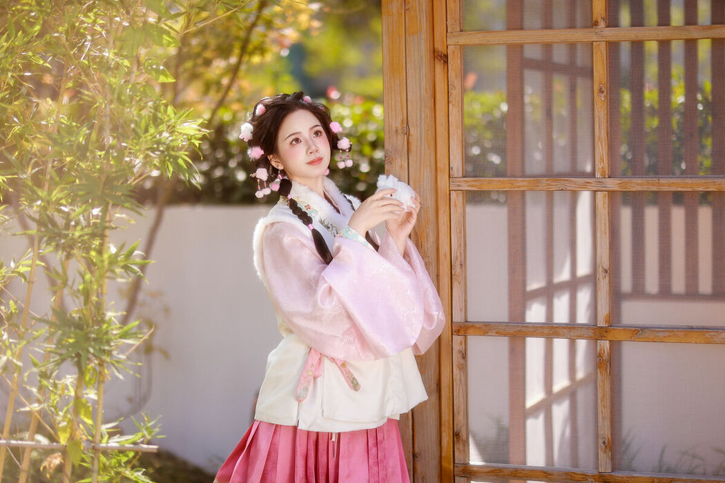 YiTuYu艺图语 Vol.8045 Xiao Du Tong Xue