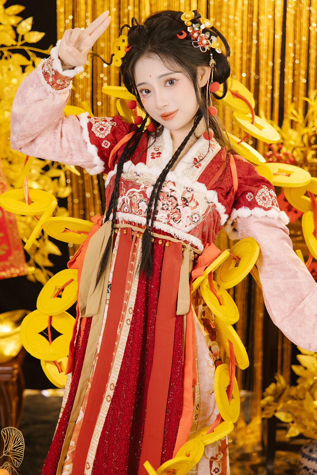 YiTuYu艺图语 Vol.8114 衔鹿 (28P) Cover Photo