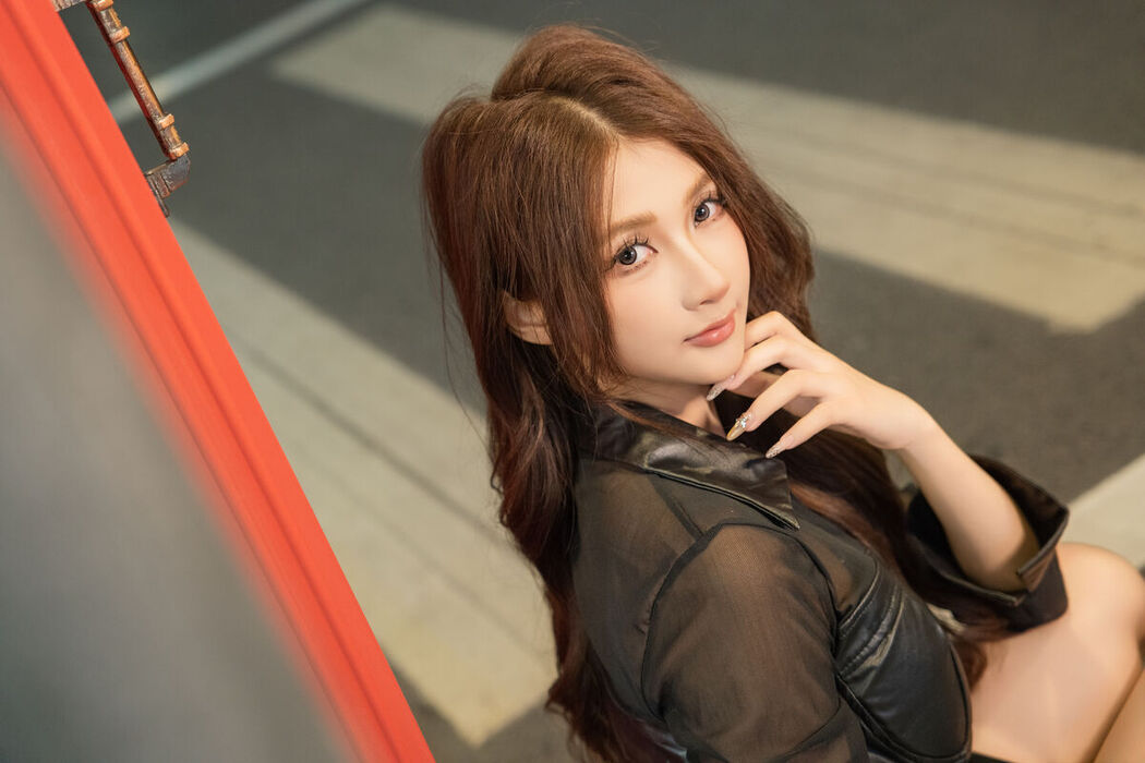 YiTuYu艺图语 Vol.8116 晓文 (27P)