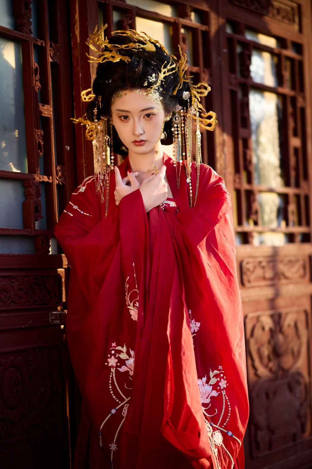 YiTuYu艺图语 Vol.8082 陈年小九 (22P)